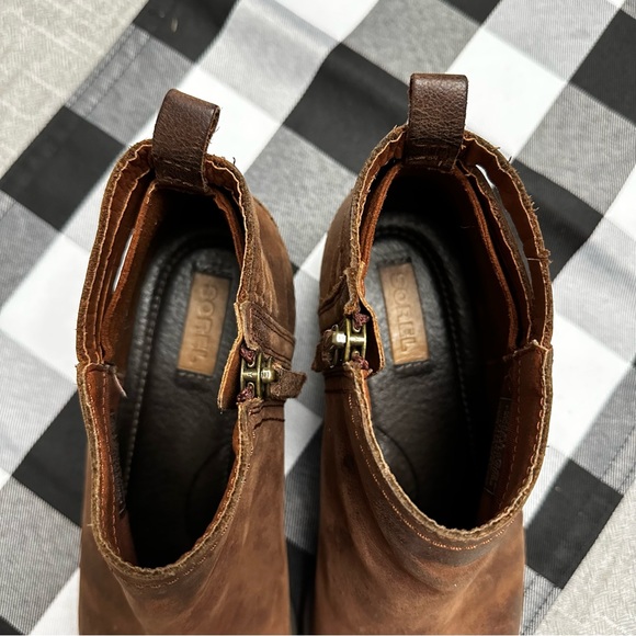 Sorel Lolla Ankle Bootie - Picture 13 of 15